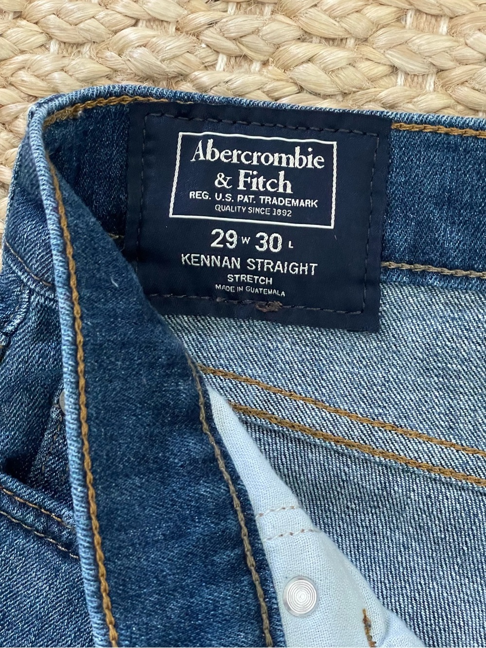 Abercrombie & Fitch Kennan Straight Jeans 29x30 Stretch Medium Wash Y2K Classic - Picture 3 of 5